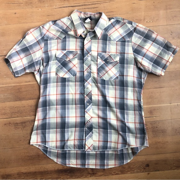 Wrangler short sleeve Pearl snap Sz XL - Picture 1 of 7